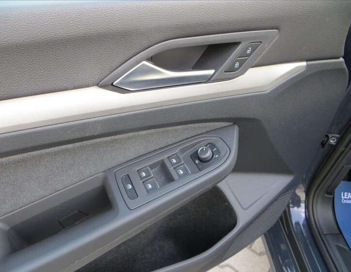 Volkswagen Golf Kombi 1,5 l 96 kw