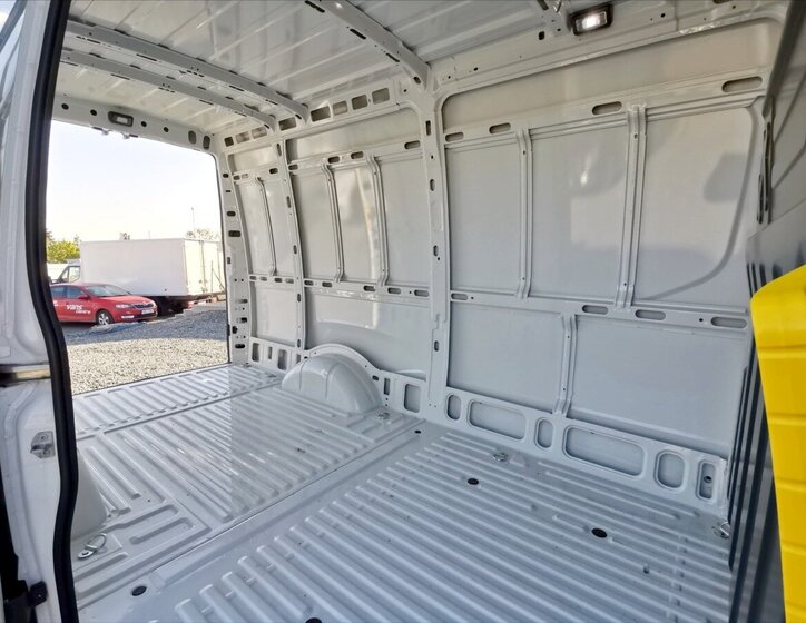 Iveco Daily Ostatní 2,3 l 114 kw