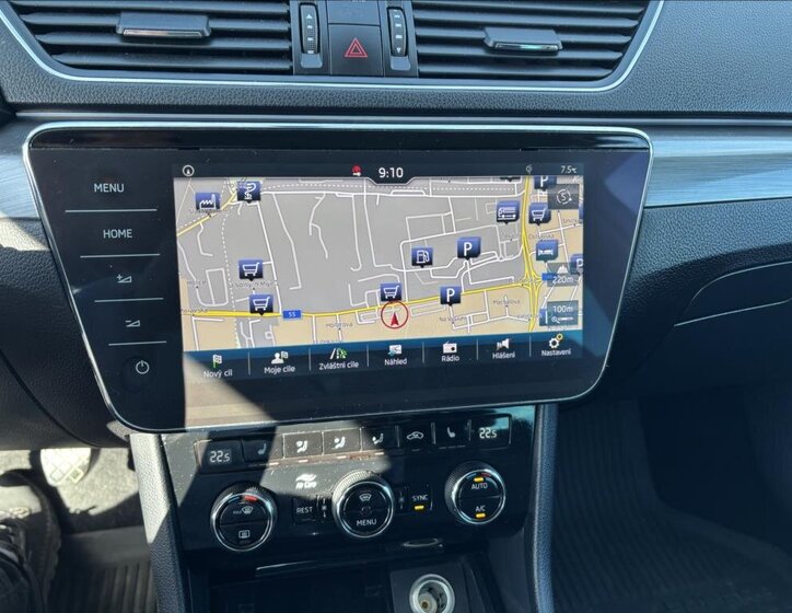 Škoda Superb Kombi 1,5 l 110 kw