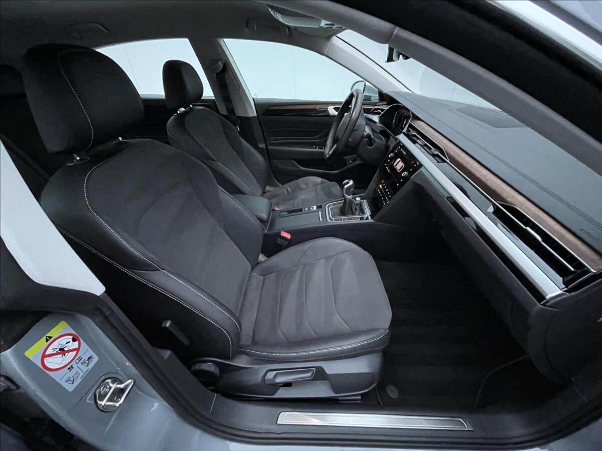 Volkswagen Arteon Liftback 1,5 l 110 kw