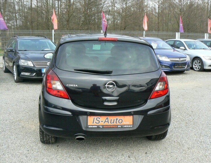 Opel Corsa Hatchback 1,4 l 66 kw