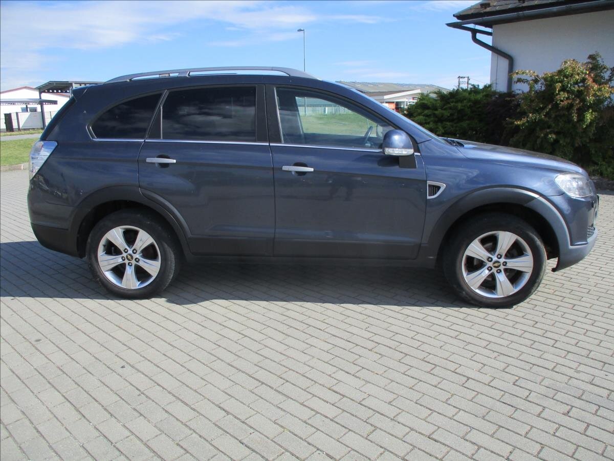 Chevrolet Captiva SUV / Terénní 2,0 l 110 kw