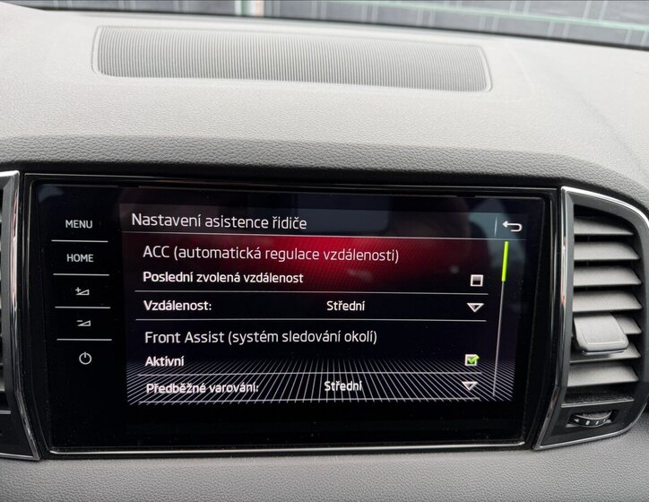 Škoda Karoq SUV 2,0 l 140 kw