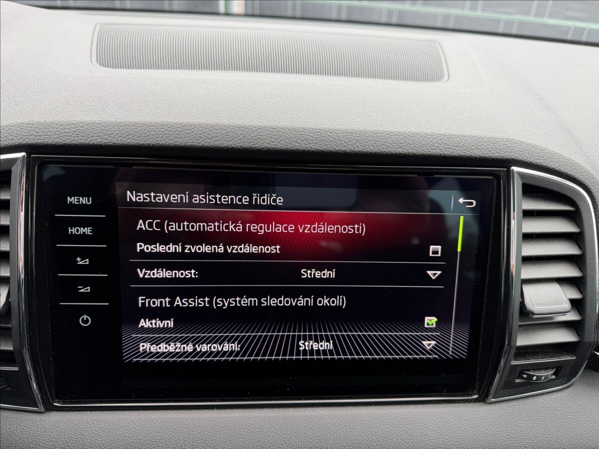 Škoda Karoq SUV 2,0 l 140 kw