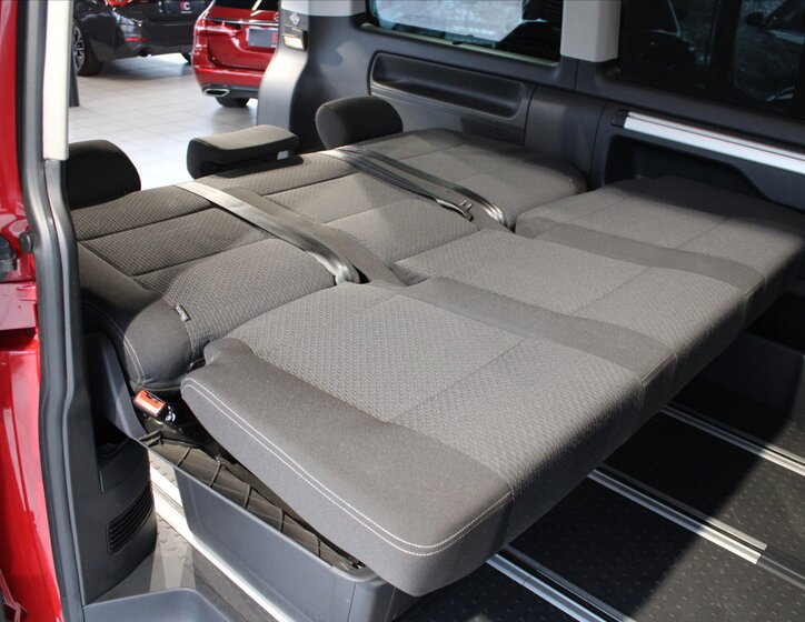 Volkswagen Multivan MPV 2,0 l 110 kw