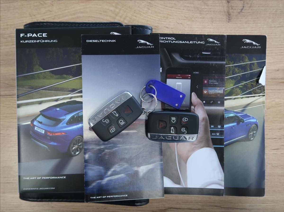 Jaguar F-Pace SUV / Terénní 3,0 l 280 kw