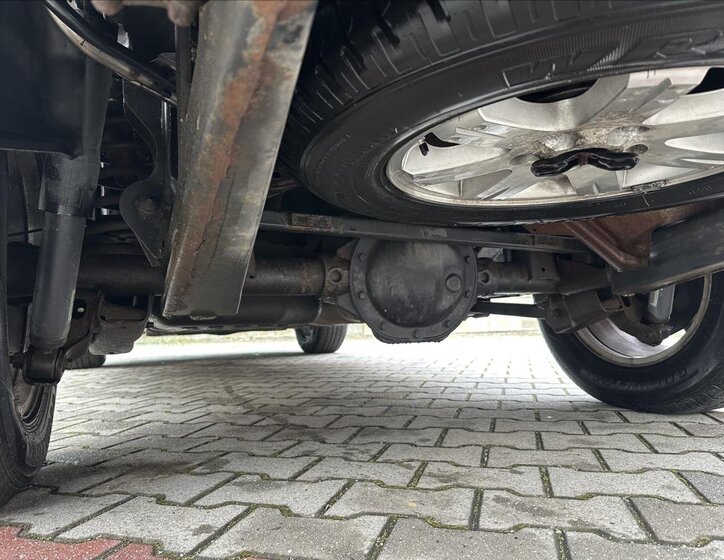 Jeep Grand Cherokee 25