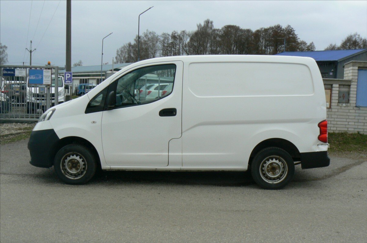 Nissan NV200 Skříň 1,5 l 81 kw