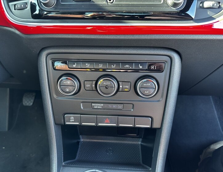 Volkswagen Beetle Hatchback 1,2 l 77 kw