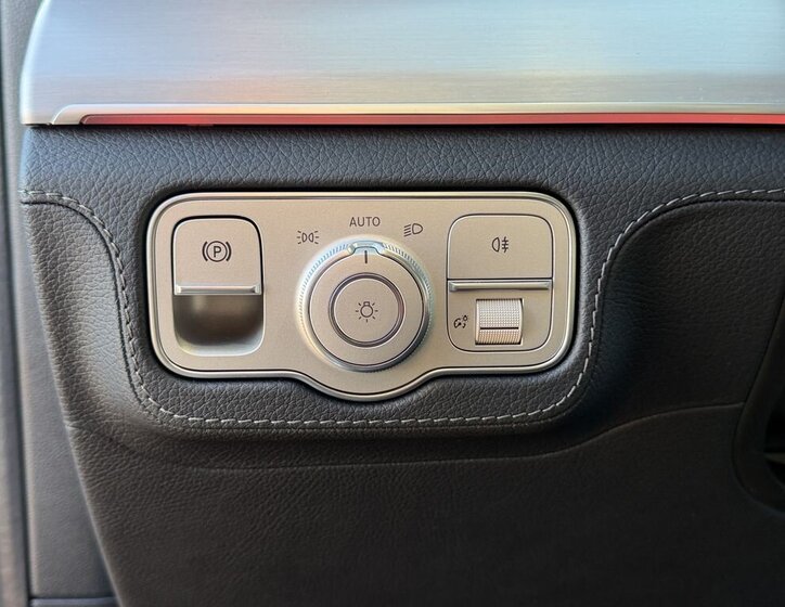 Mercedes-Benz GLE SUV 3,0 l 270 kw