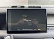 Land Rover Defender 17