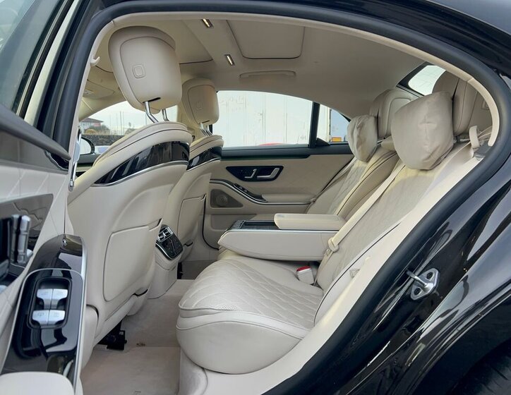 Mercedes-Benz Třídy S 14