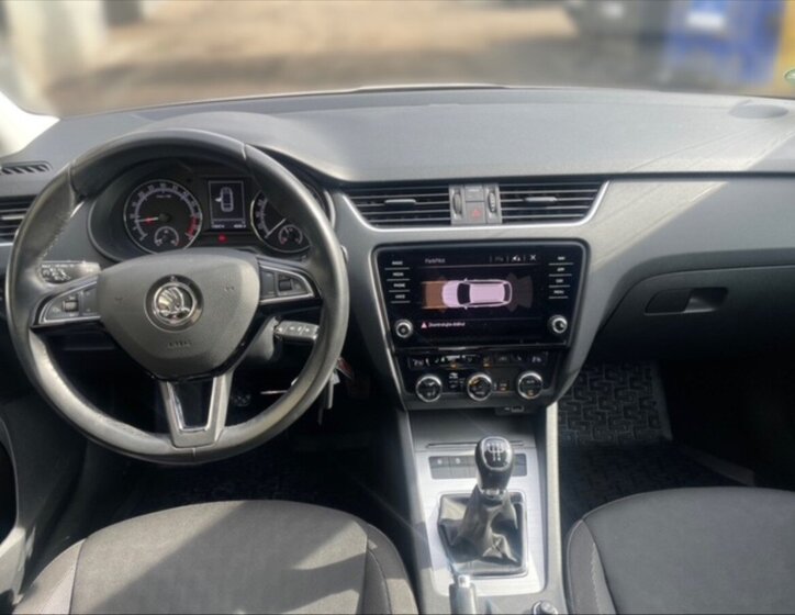 Škoda Octavia Kombi 1,6 l 85 kw