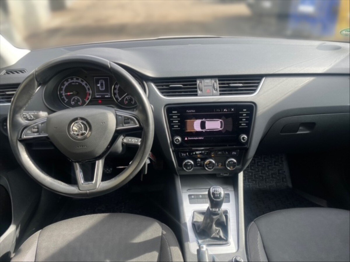 Škoda Octavia Kombi 1,6 l 85 kw