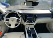 Volvo V60 Kombi 2,0 l 145 kw