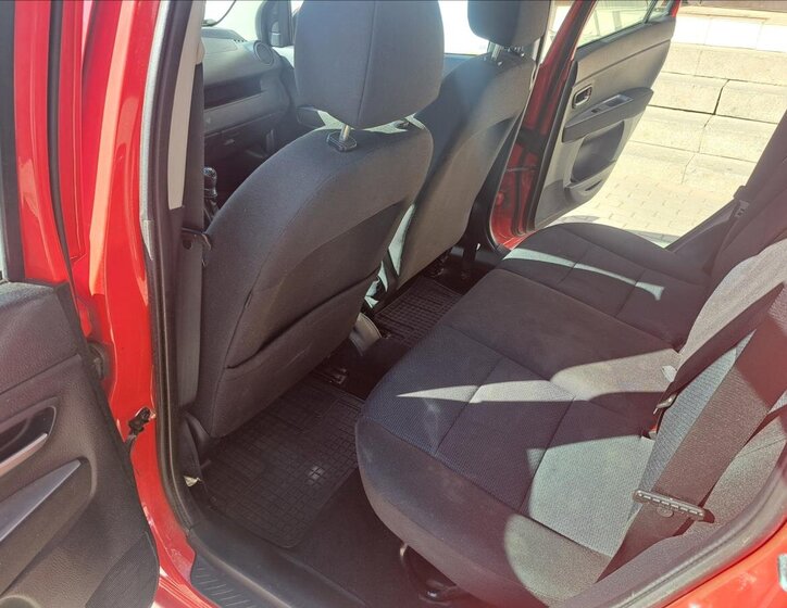 Mazda 2 Kombi 1,2 l 55 kw