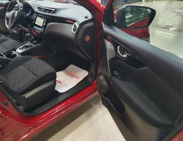 Nissan Qashqai SUV 1,6 l 96 kw