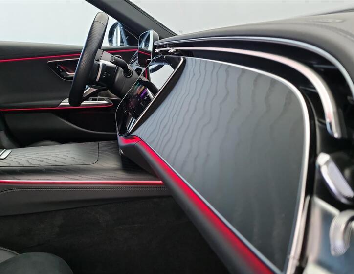 Mercedes-Benz Třídy E 16