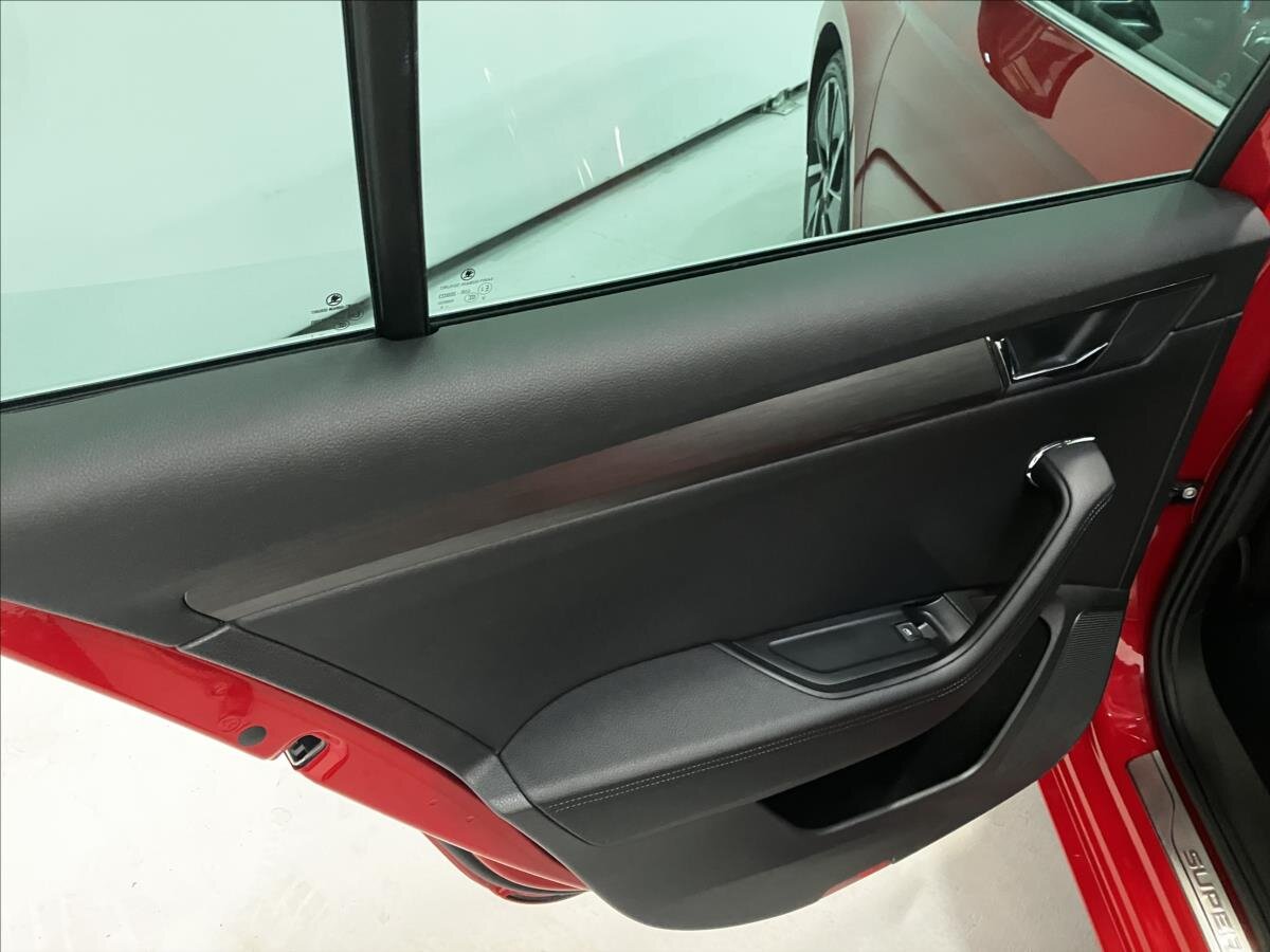 Škoda Superb Kombi 2,0 l 147 kw