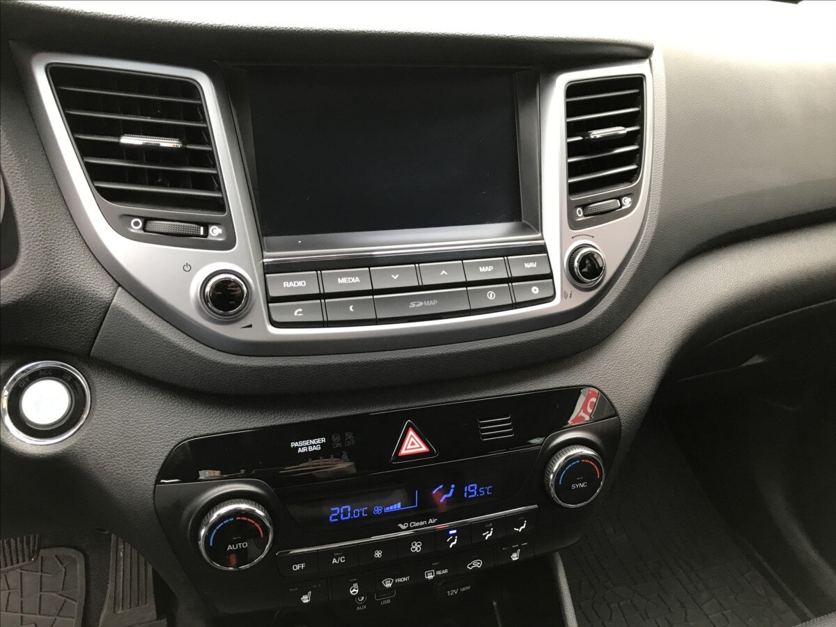 Hyundai Tucson CUV 1,7 l 104 kw