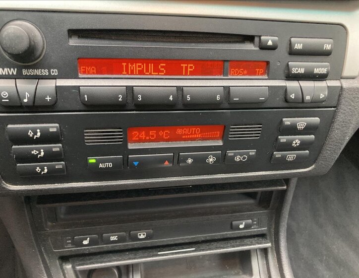 BMW Řada 3 Sedan / Limuzína 2,5 l 141 kw