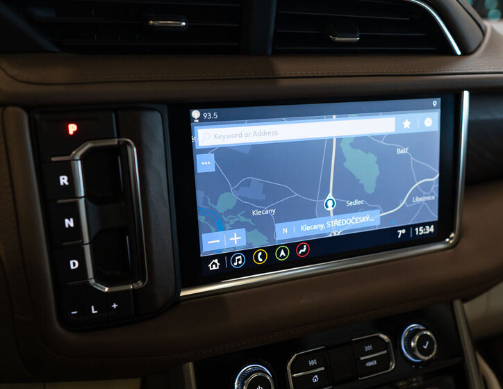 GMC Yukon SUV / Terénní 6,2 l 313 kw