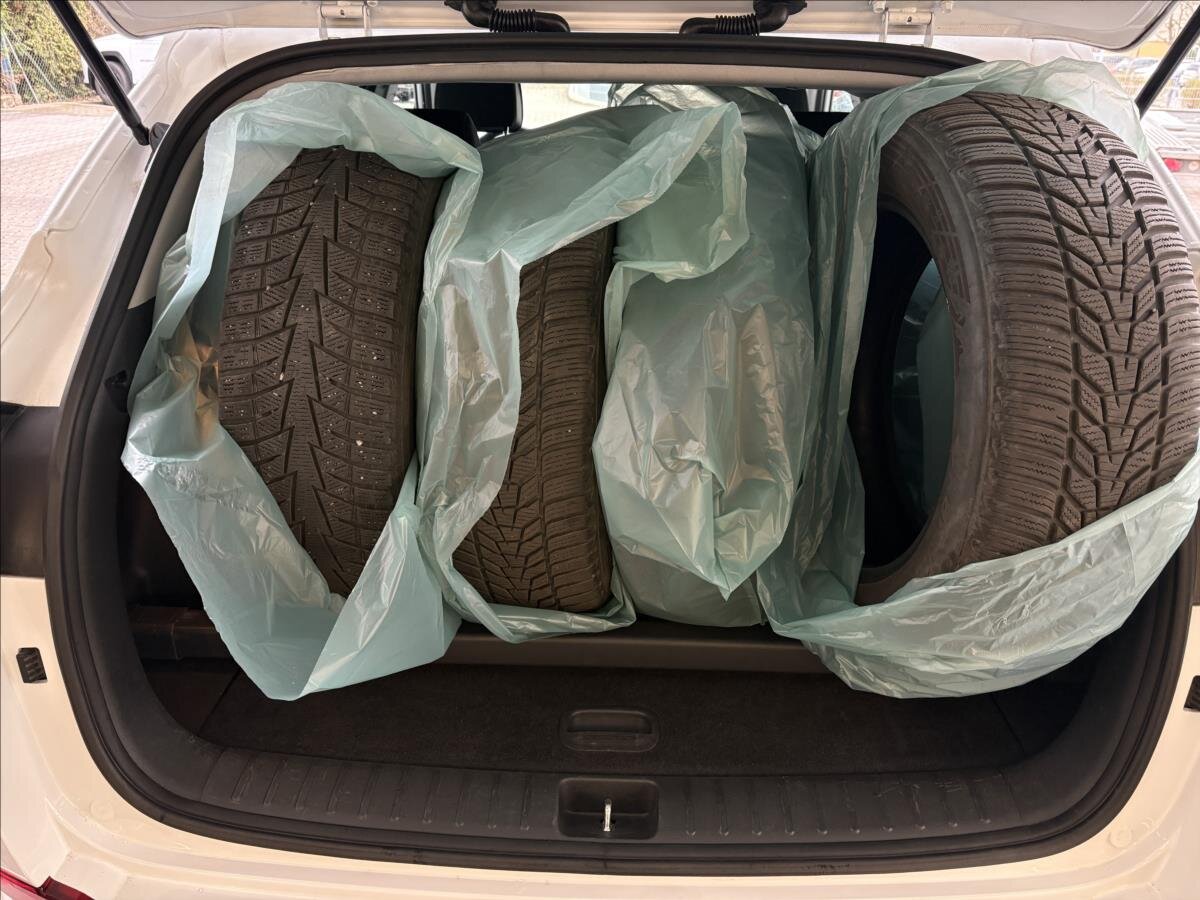 Hyundai Tucson SUV / Terénní 1,7 l 104 kw