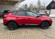 Opel Grandland SUV 1,2 l 96 kw