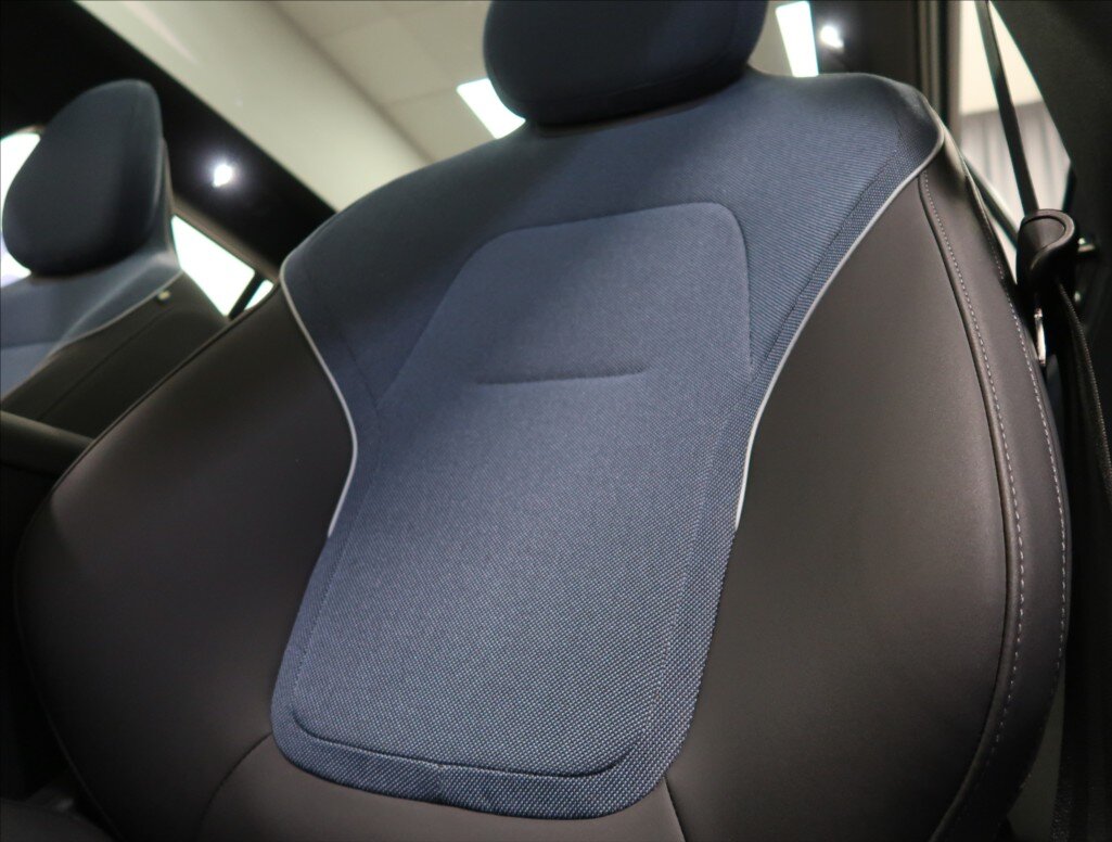 Volvo EX30 Hatchback 0,0 200 kw