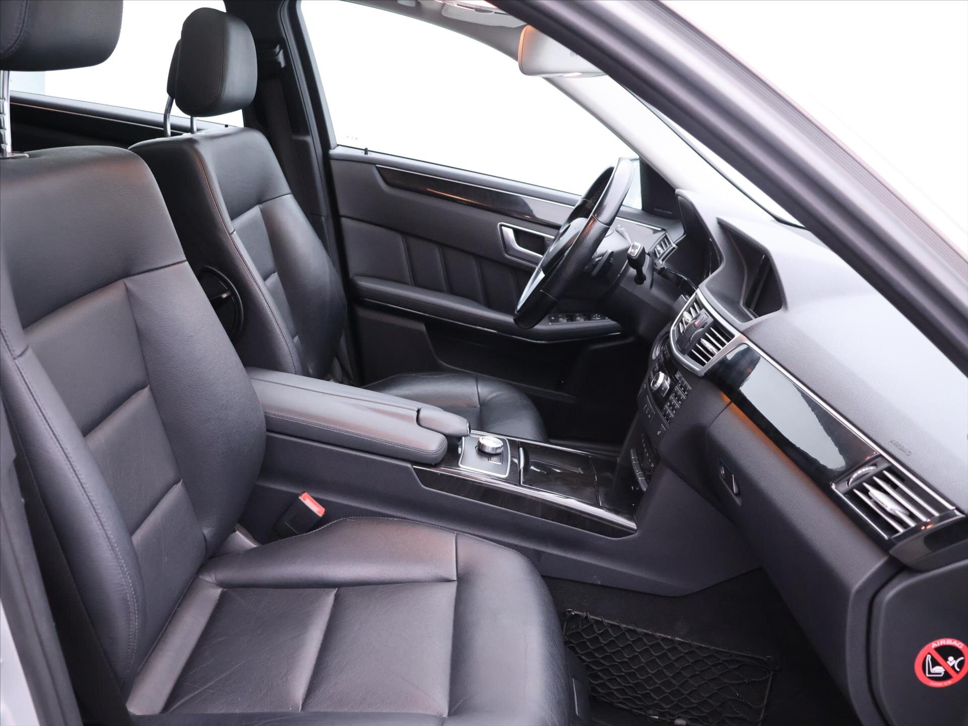 Mercedes-Benz Třídy E Kombi 3,0 l 195 kw