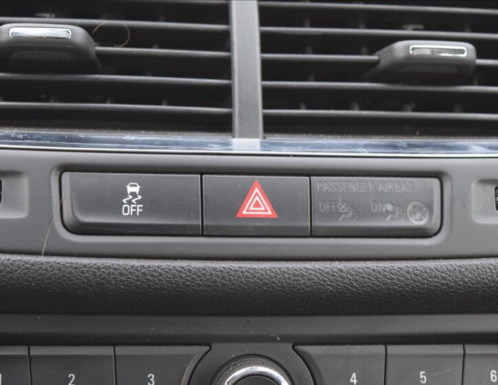 Opel Mokka SUV / Terénní 1,4 l 103 kw