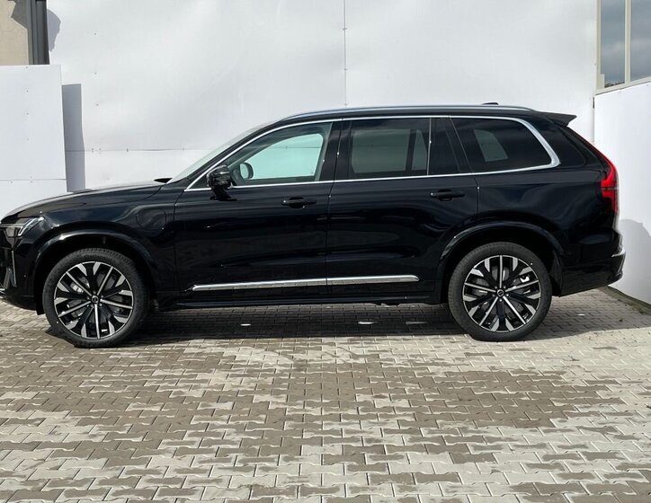 Volvo XC90 10