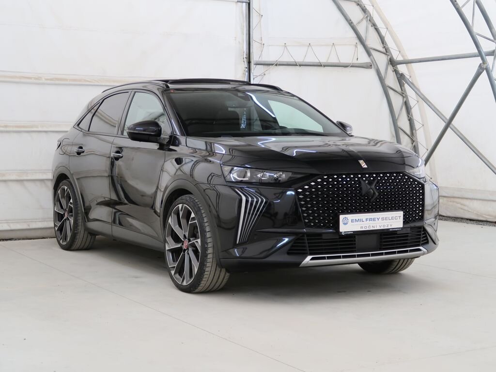 DS Automobiles DS7 Crossback SUV / Terénní 1,6 l 147 kw
