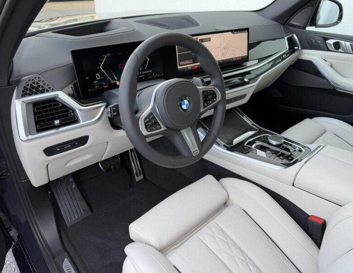BMW X5 SUV 3,0 l 250 kw