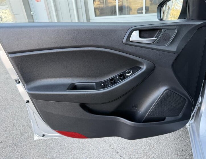 Hyundai i20 Hatchback 1,2 l 55 kw