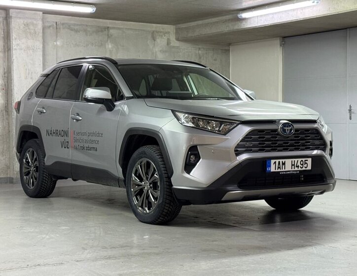 Toyota RAV4 SUV 2,5 l 163 kw