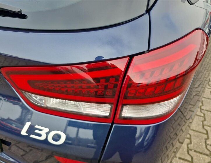 Hyundai i30 Kombi 1,5 l 70 kw