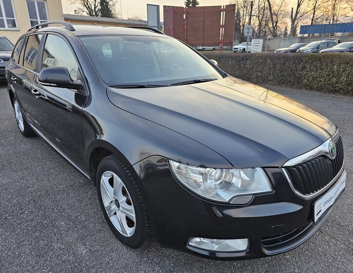 Škoda Superb Kombi 1,4 l 92 kw