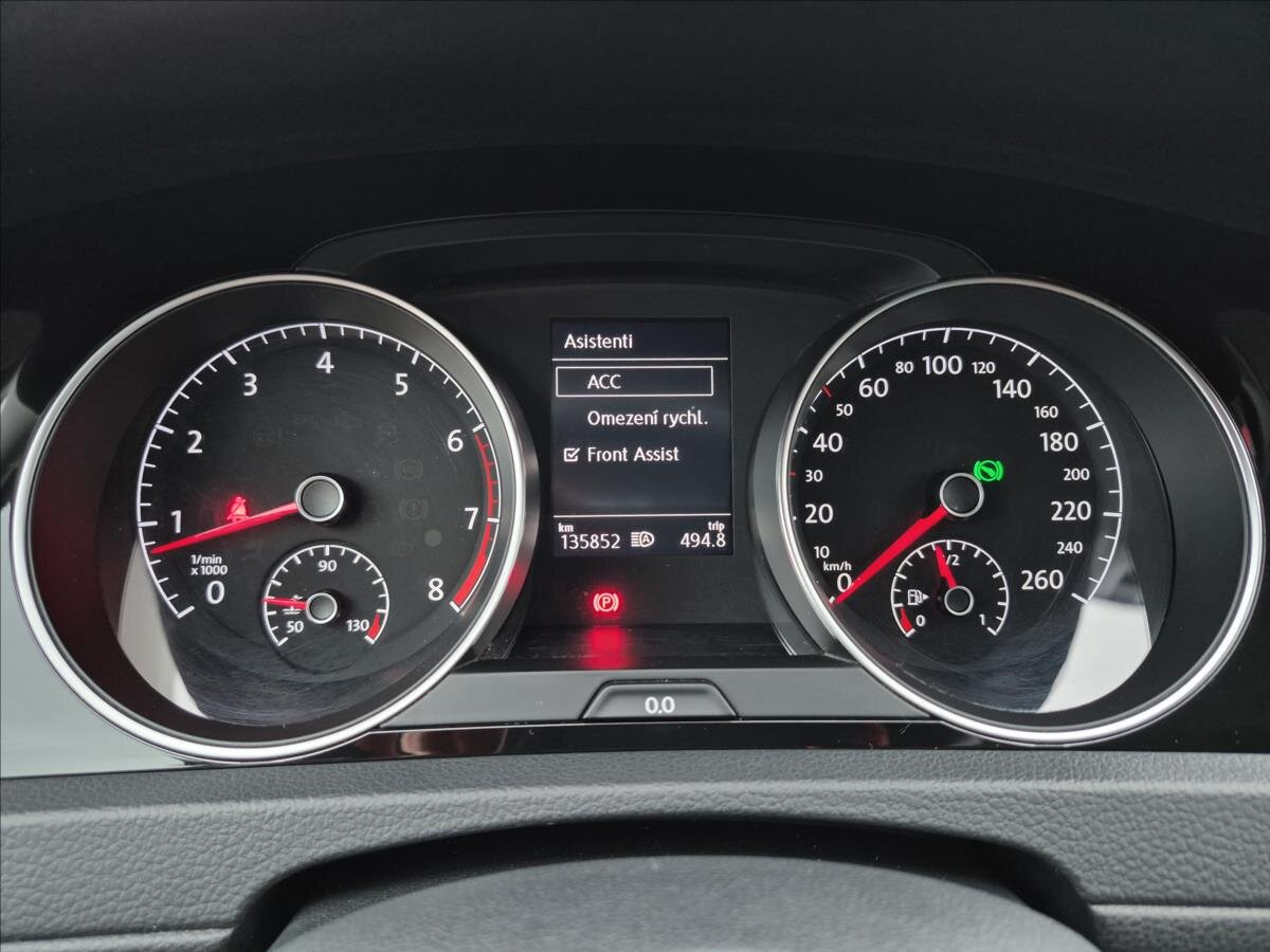 Volkswagen Golf Kombi 1,5 l 110 kw