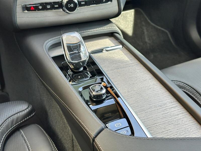 Volvo XC90 SUV 2,0 l 173 kw