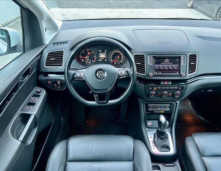 Volkswagen Sharan 26