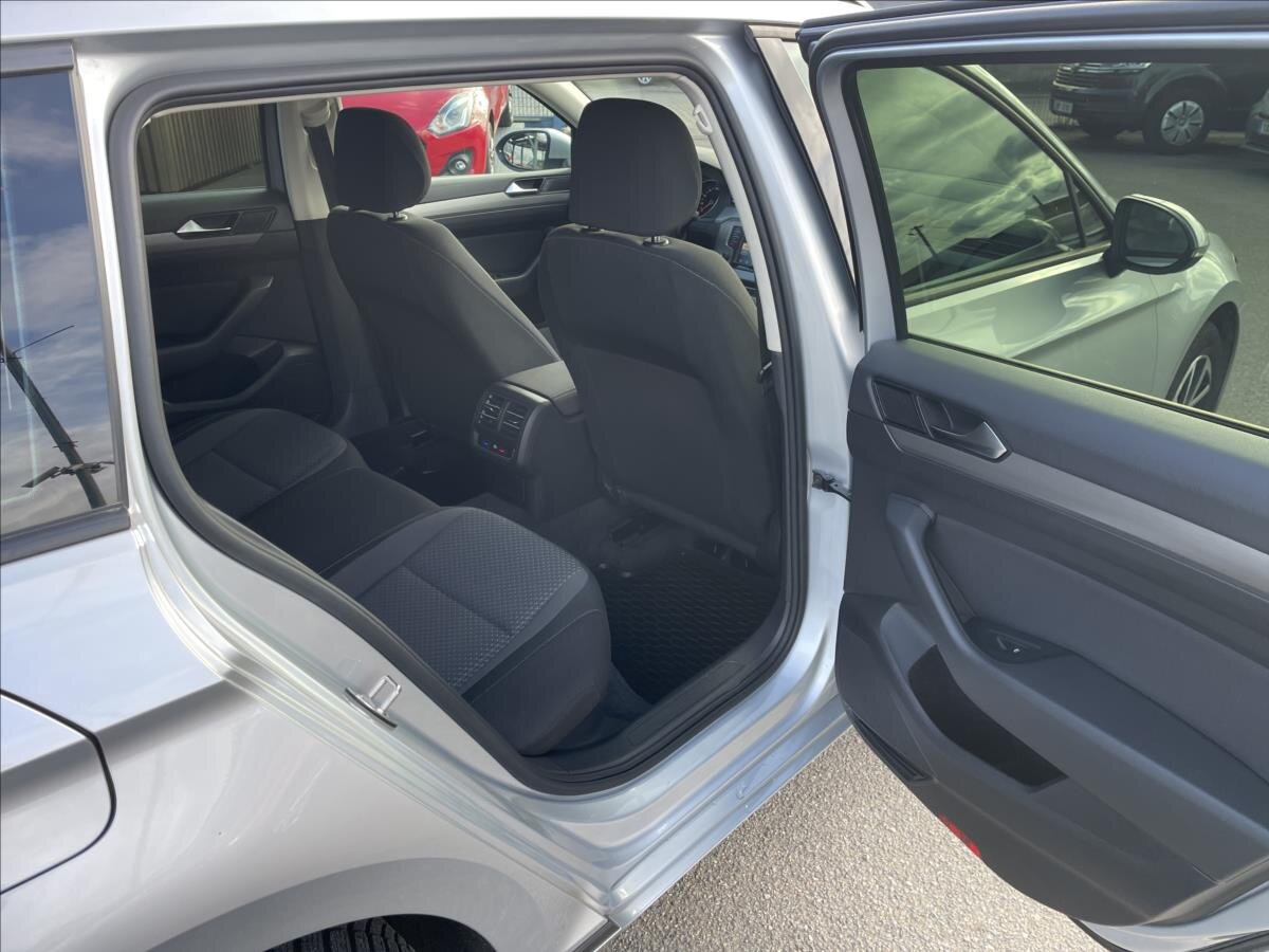 Volkswagen Passat Kombi 2,0 l 110 kw