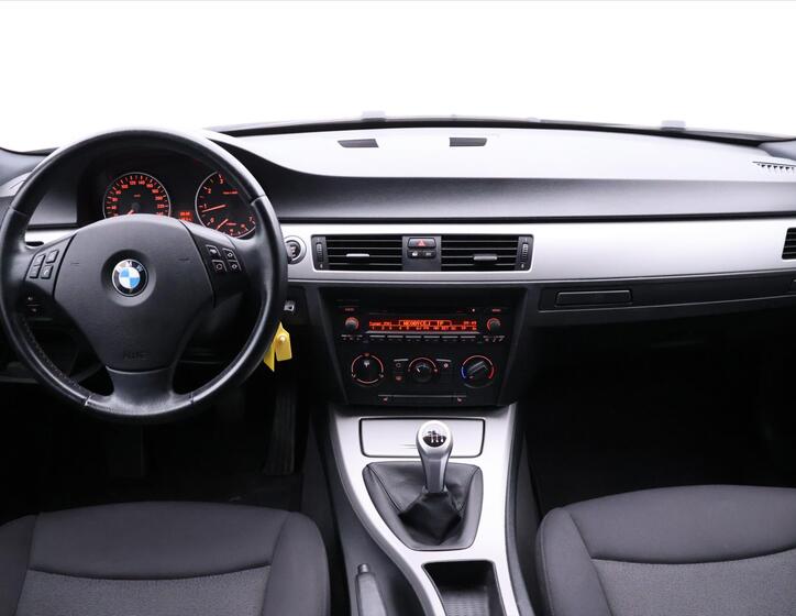 BMW Řada 3 23