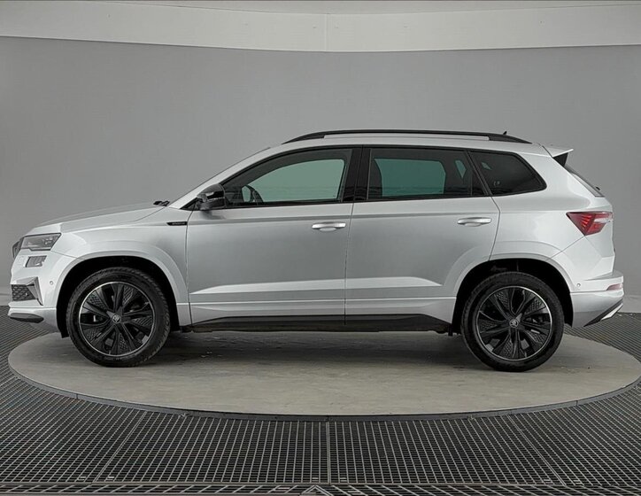 Škoda Karoq SUV / Terénní 1,5 l 110 kw