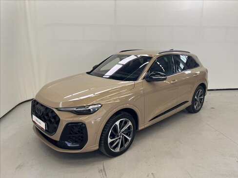 Audi Q5 SUV / Terénní 2,0 l 150 kw