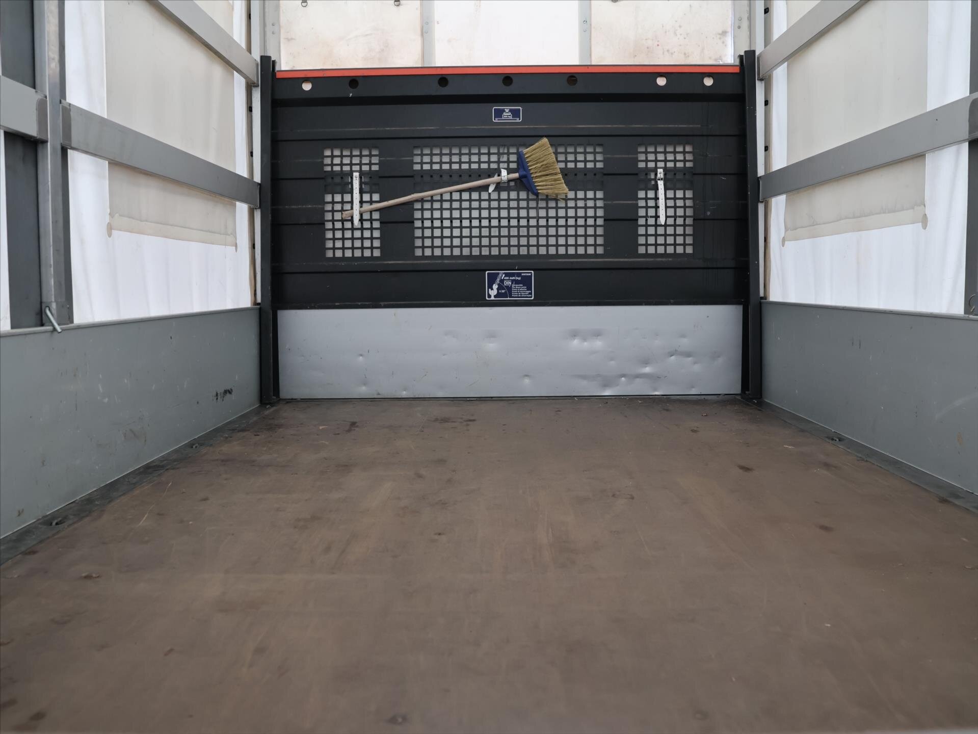 Opel Movano Valník 2,3 l 110 kw