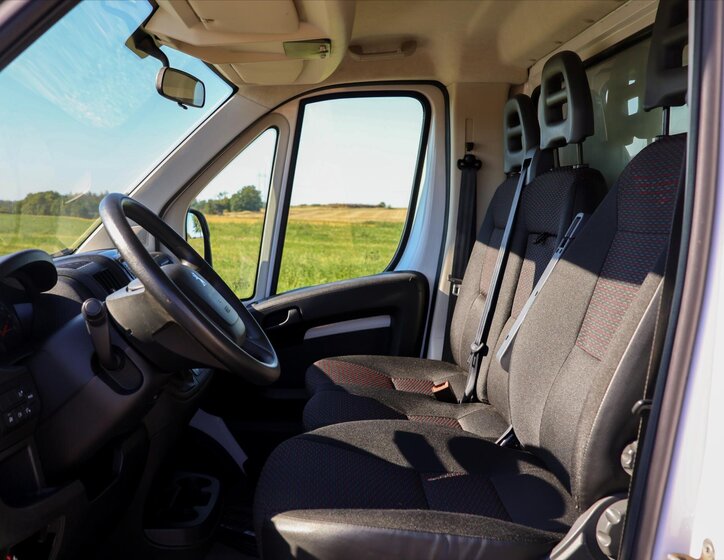 Peugeot Boxer Skříň 2,2 l 121 kw