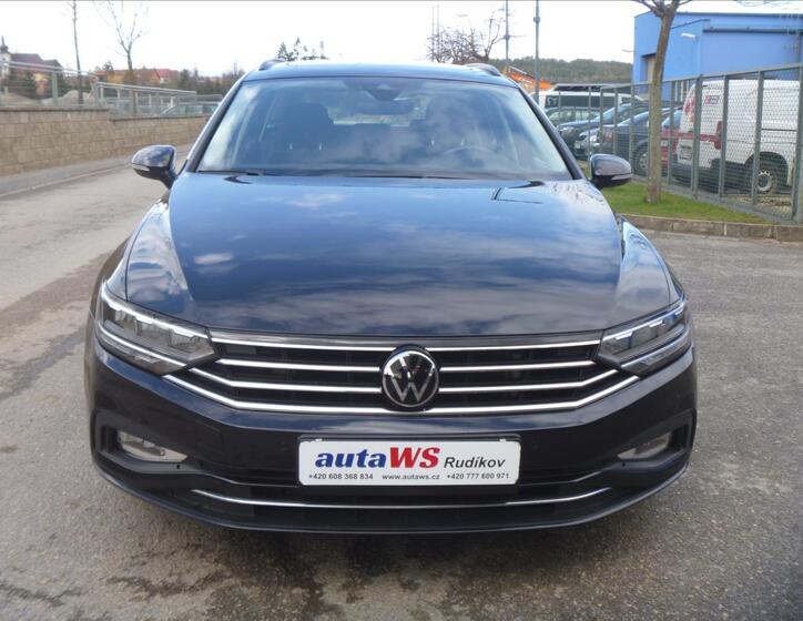 Volkswagen Passat 2