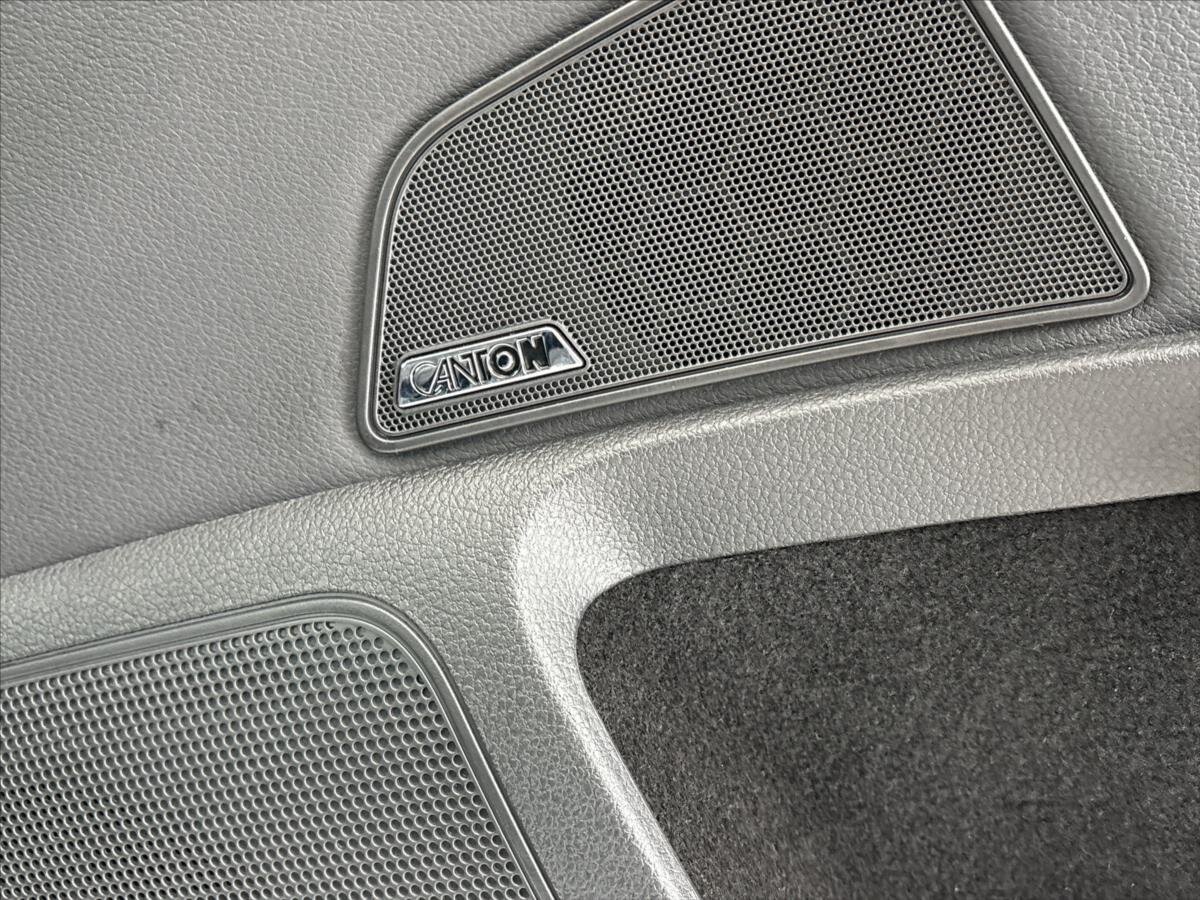 Škoda Superb Sedan / Limuzína 1,4 l 160 kw