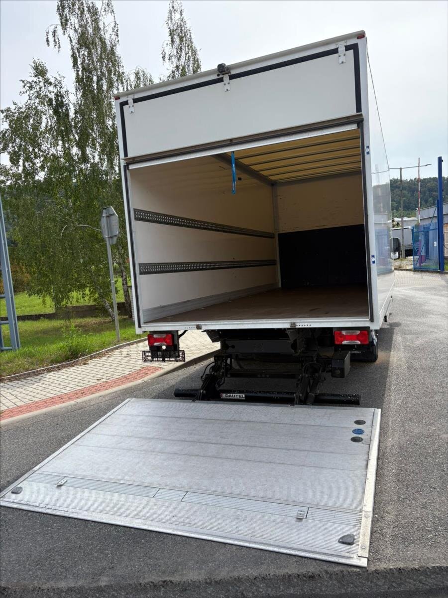 Iveco Ostatní Skříň 3,0 l 132 kw